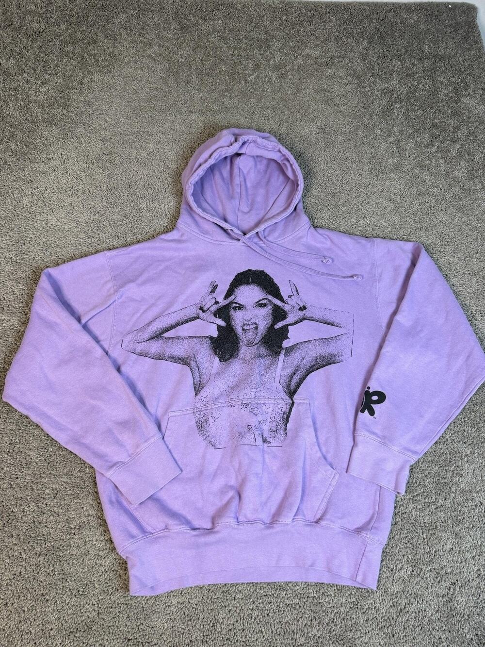 Olivia Rodrigo Hoodie Womens M Rock Jumbo Print Purple Fleece Pullover Hooded